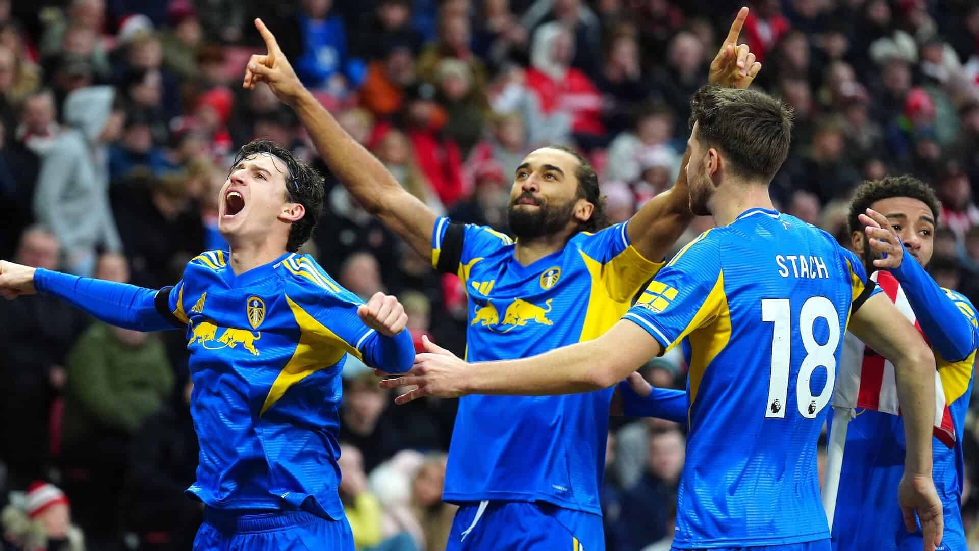 Brenden Aaronson, Dominic Calvert-Lewin, Anton Stach and Jayden Bogle saluting the away end at Sunderland after Leeds' equaliser. Aaronson is well up for it, bless him