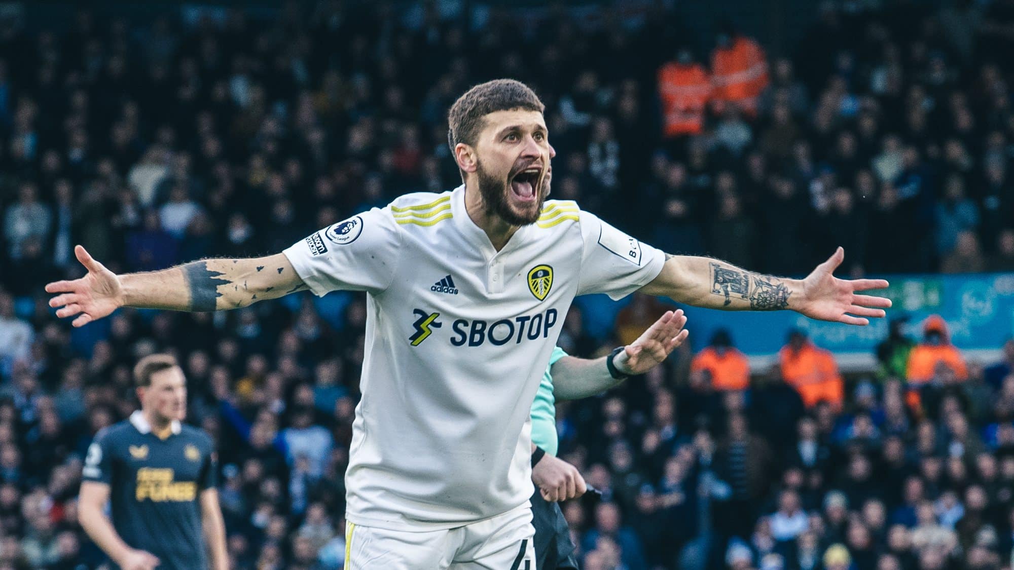Mateusz Klich shouting at Harrison in the Newcastle game. There was a lot of this!